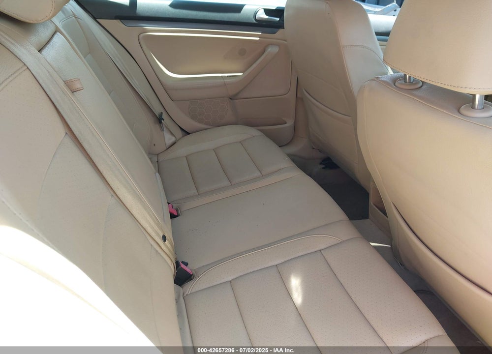 2008 VOLKSWAGEN JETTA SE/SEL VIN: 3VWRM71K38M078329