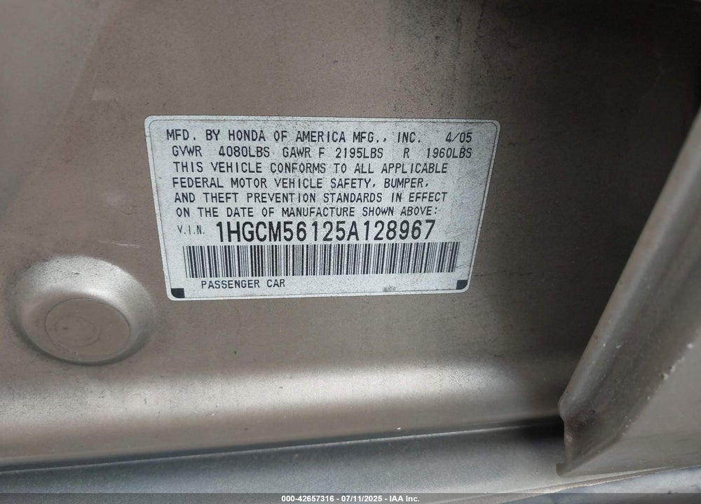 2005 HONDA ACCORD 2.4 DX VIN: 1HGCM56125A128967