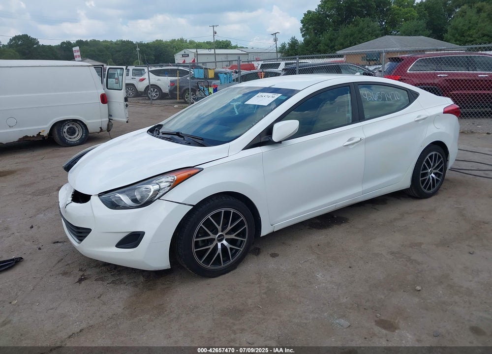 2013 HYUNDAI ELANTRA VIN: 5NPDH4AE3DH316593