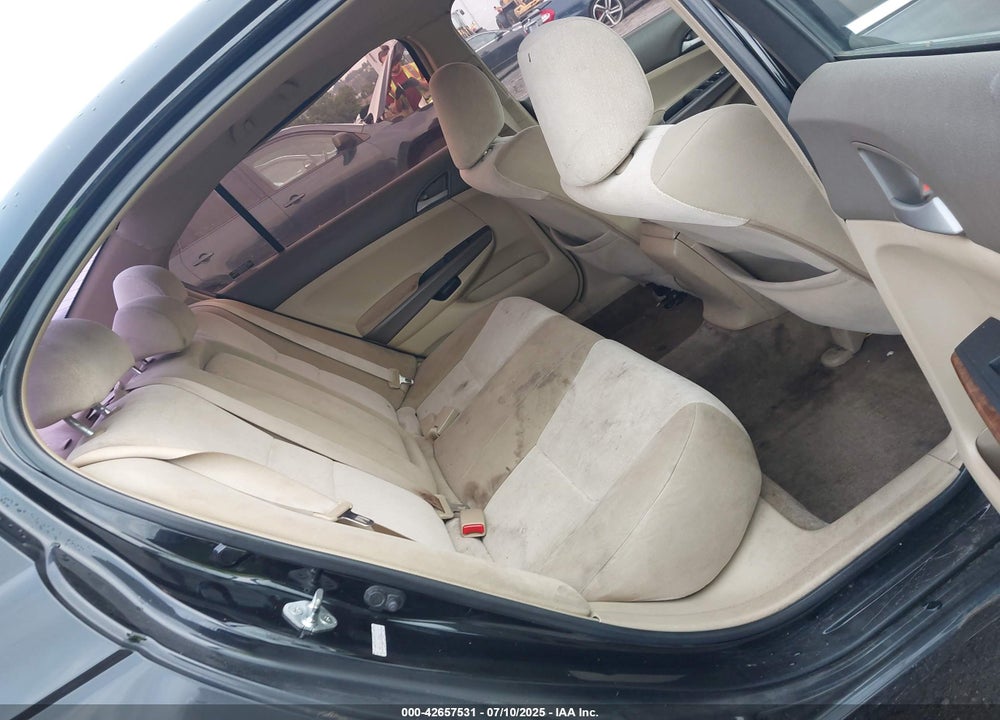 2008 HONDA ACCORD 2.4 LX-P VIN: 1HGCP264X8A062592