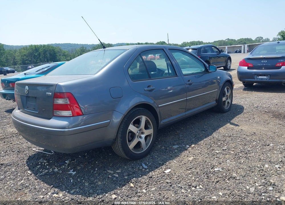 2004 VOLKSWAGEN JETTA GL TDI VIN: 3VWRR69M04M128597
