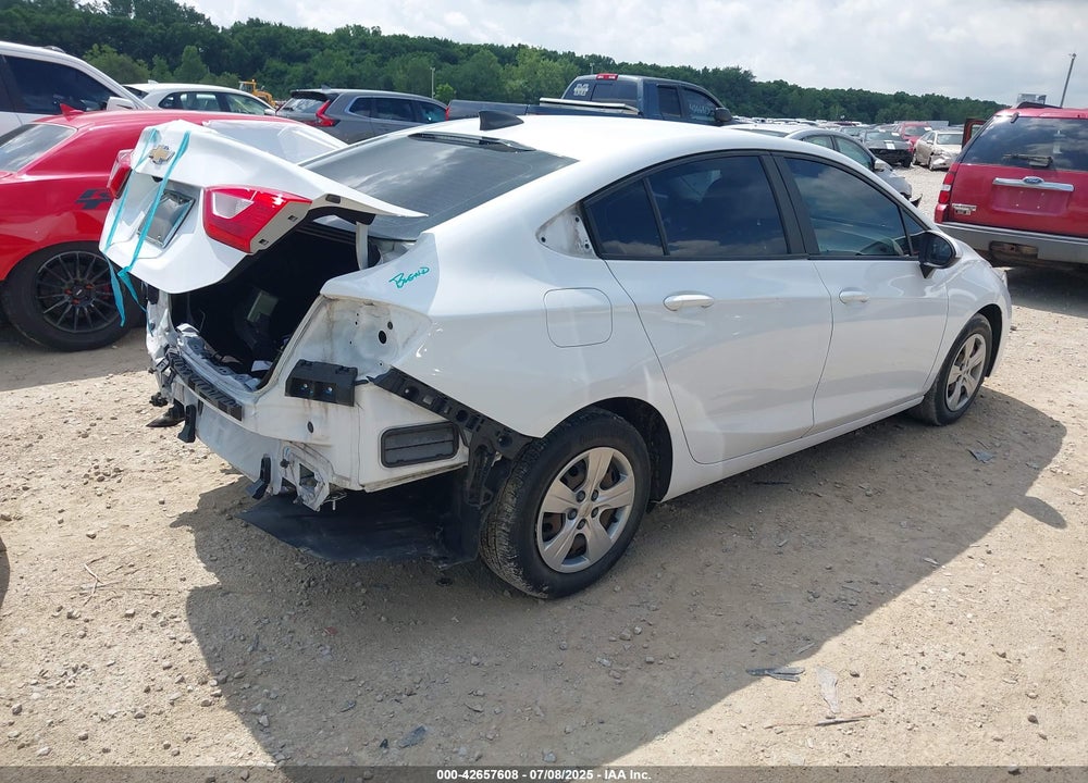 2017 CHEVROLET CRUZE VIN: 1G1BC5SM7H7154696