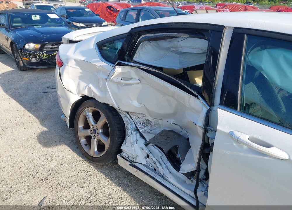 2014 FORD FUSION VIN: 1FA6P0HD6E5370205