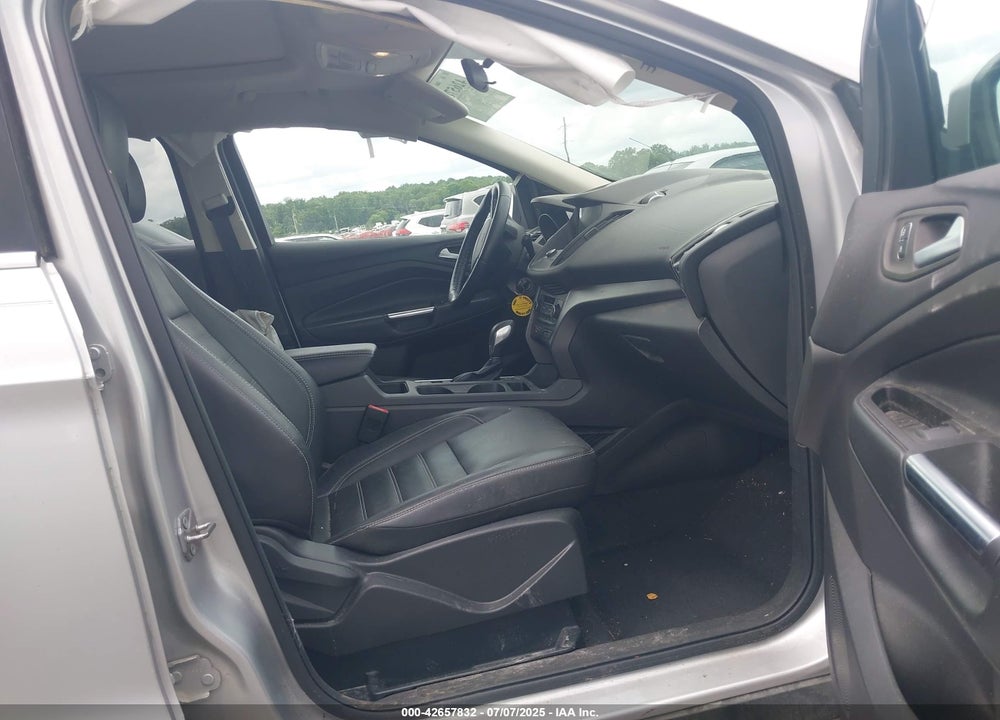 2018 FORD ESCAPE VIN: 1FMCU9HD6JUB62332