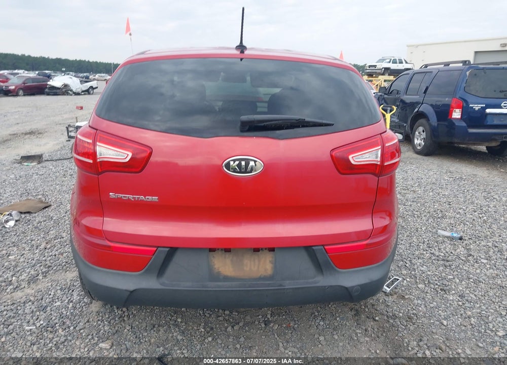 2011 KIA SPORTAGE VIN: KNDPB3A28B7089238