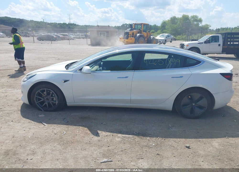 2018 TESLA MODEL 3 VIN: 5YJ3E1EB1JF128376