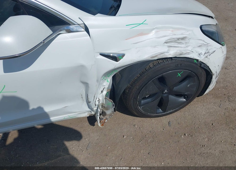 2018 TESLA MODEL 3 VIN: 5YJ3E1EB1JF128376