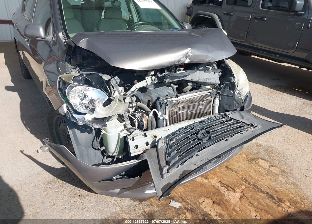2013 NISSAN VERSA VIN: 3N1CN7AP5DL888422