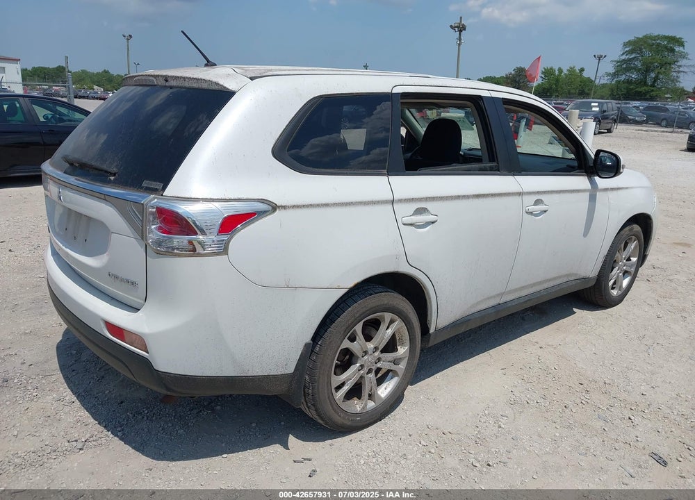 2014 MITSUBISHI OUTLANDER VIN: JA4AZ3A38EZ005559