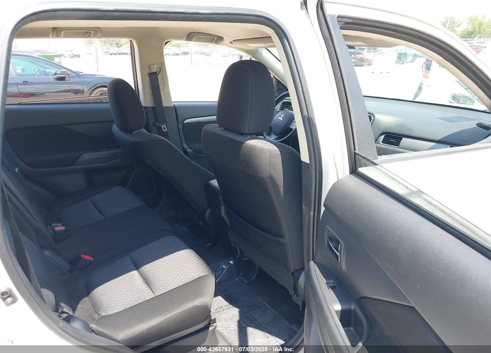 2014 MITSUBISHI OUTLANDER VIN: JA4AZ3A38EZ005559