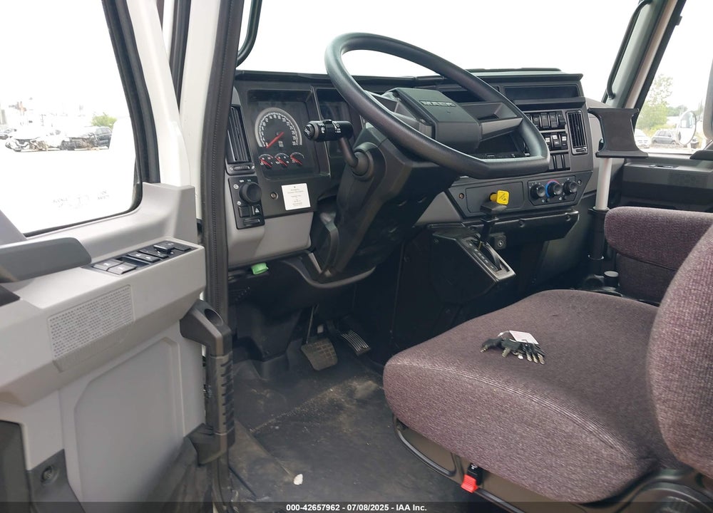 2024 MACK MD VIN: 1M2MDBAA1RS011997
