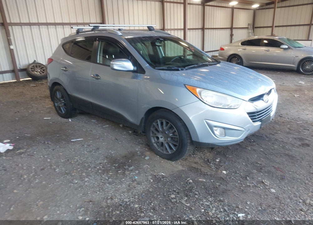2011 HYUNDAI TUCSON LIMITED VIN: KM8JUCAC0BU310532