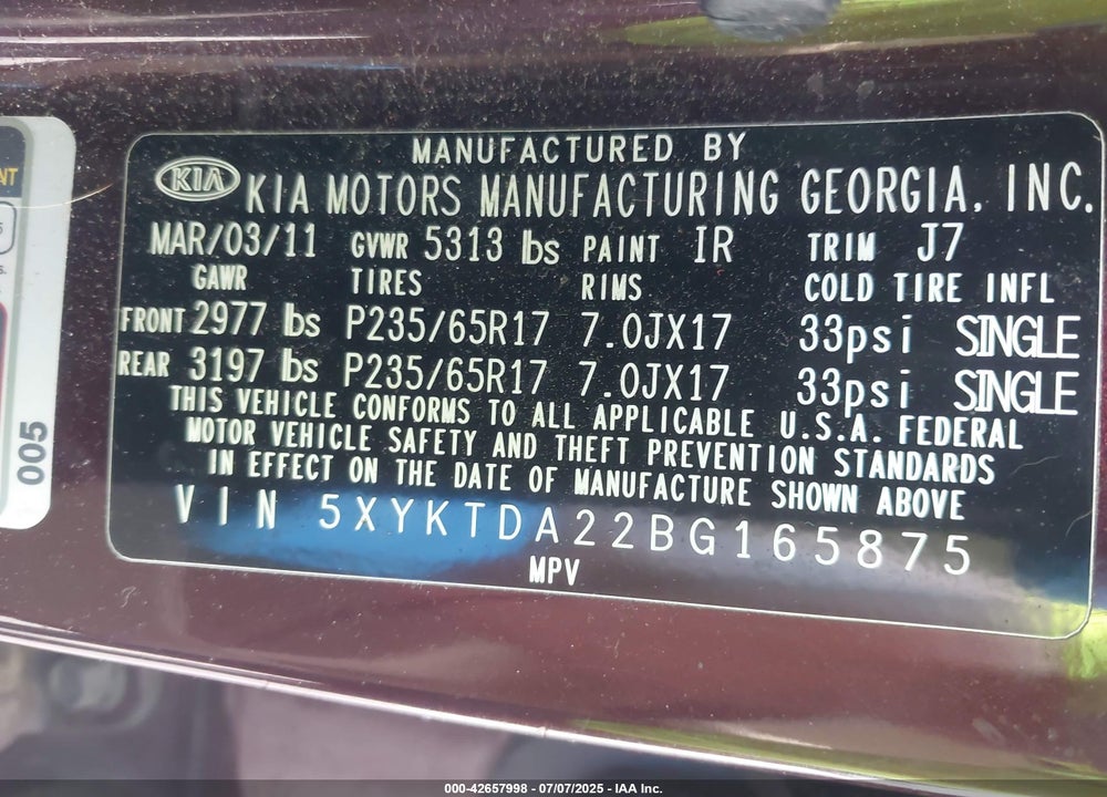 2011 KIA SORENTO VIN: 5XYKTDA26BG165875