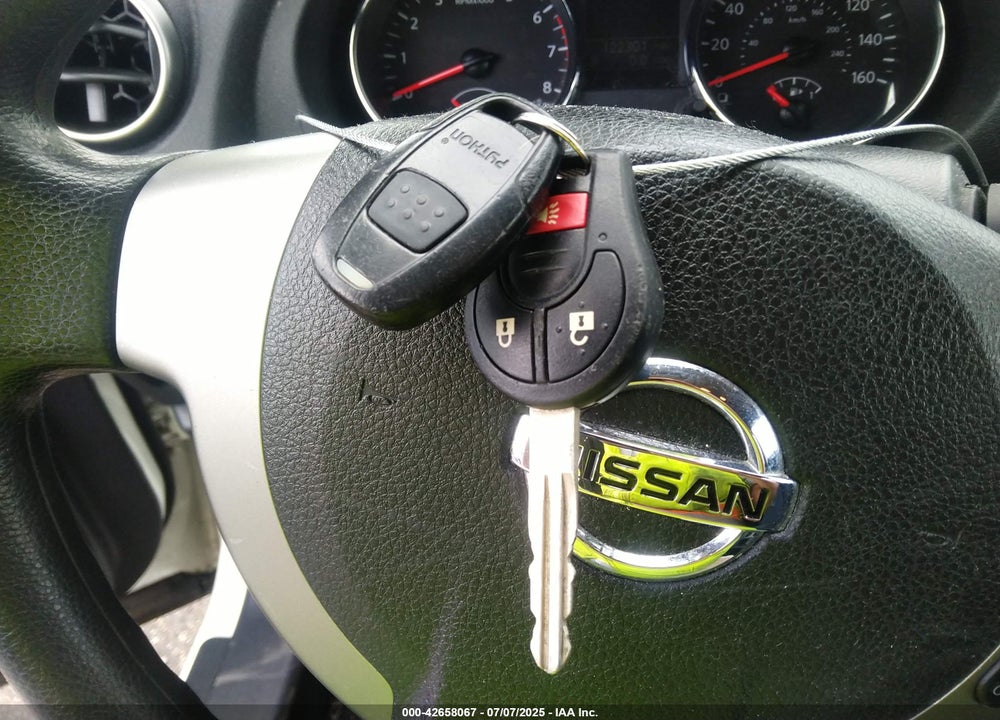 2013 NISSAN ROGUE VIN: JN8AS5MT5DW546686