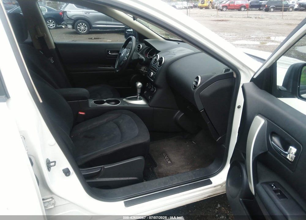 2013 NISSAN ROGUE VIN: JN8AS5MT5DW546686