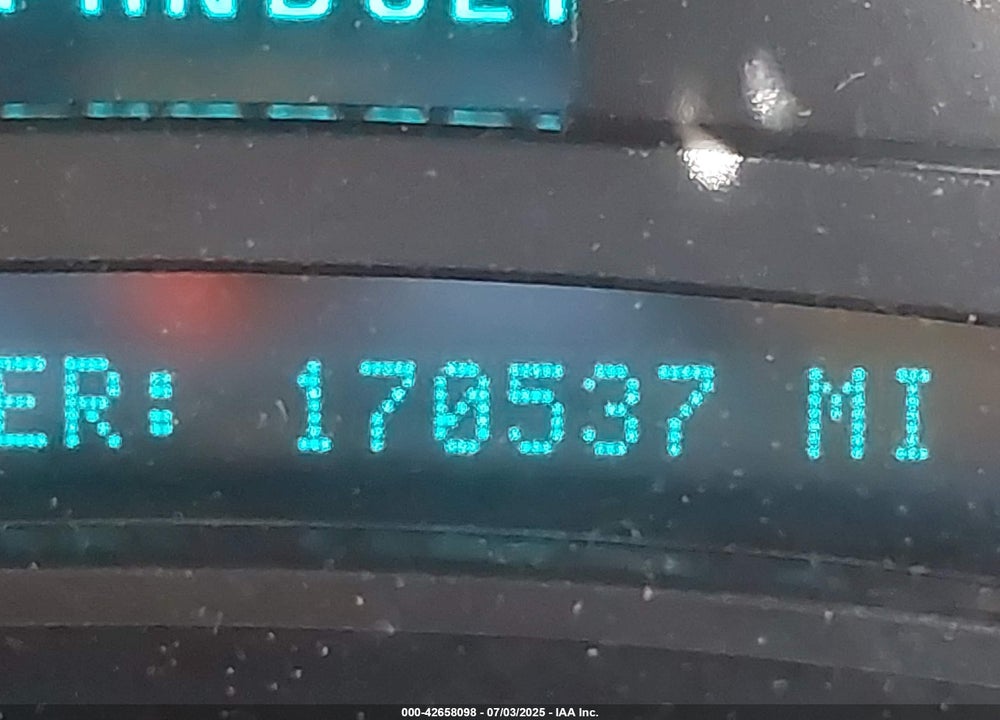 2004 GMC YUKON XL 1500 SLT VIN: 1GKFK16Z44J265234