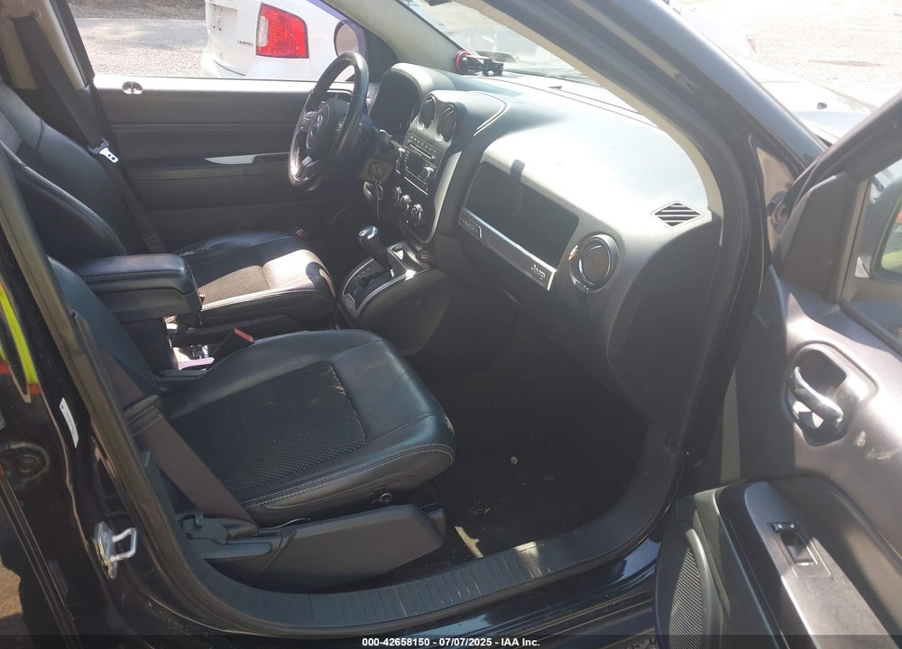 2014 JEEP COMPASS VIN: 1C4NJDEB7ED622759