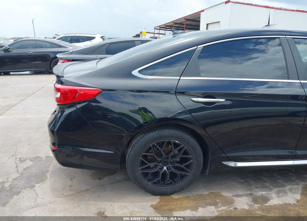 2015 HYUNDAI SONATA SPORT VIN: 5NPE34AF5FH079989
