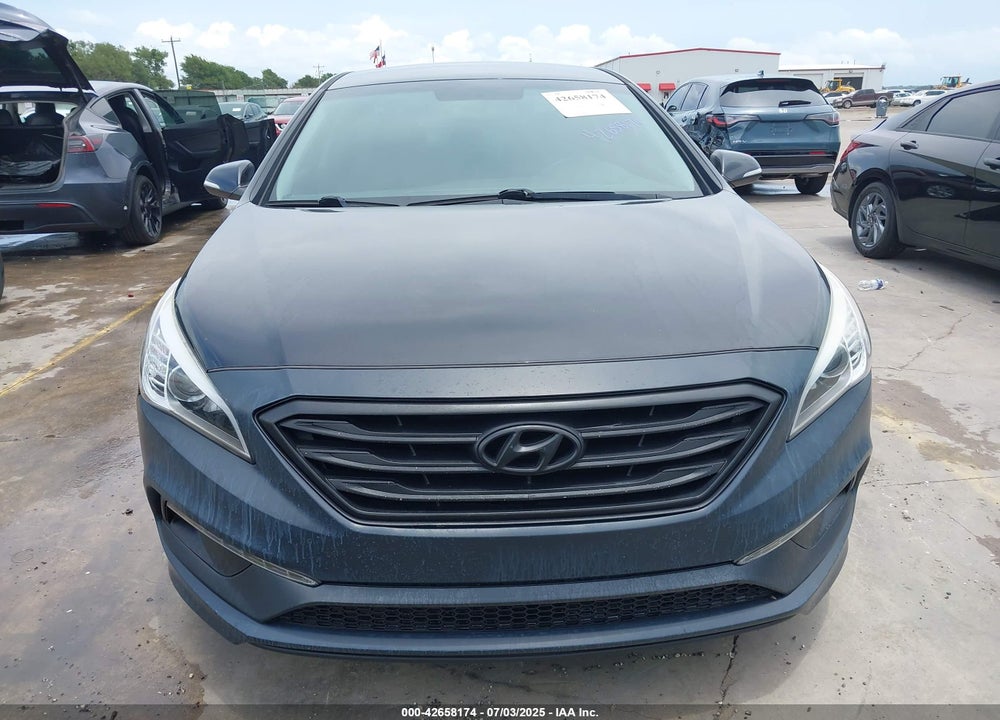 2015 HYUNDAI SONATA SPORT VIN: 5NPE34AF5FH079989