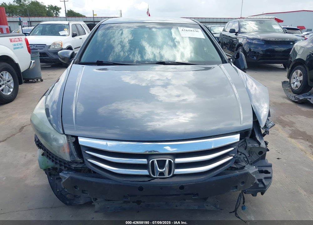 2011 HONDA ACCORD 2.4 SE VIN: 1HGCP2F67BA100109