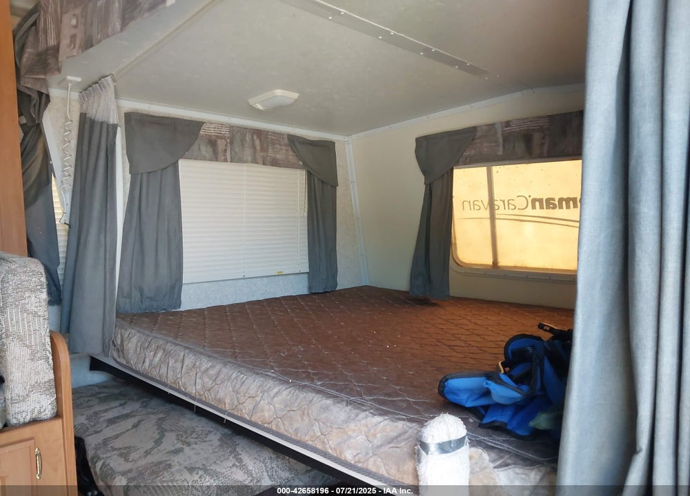 2003 COLEMAN CAMPER TRAILER VIN: 4CT103L2837203011