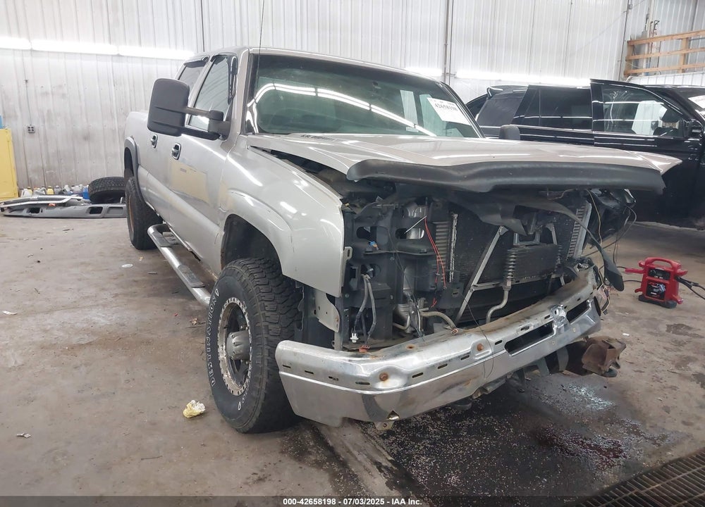 2003 CHEVROLET SILVERADO 2500HD LS VIN: 1GCHK23153F149356
