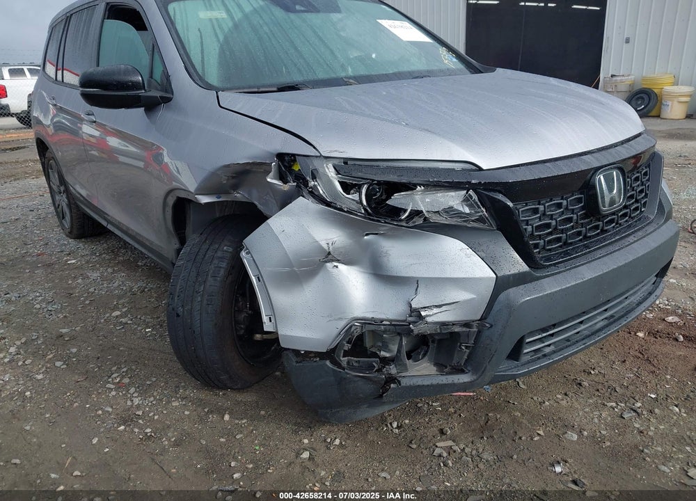 2021 HONDA PASSPORT VIN: 5FNYF7H58MB015332