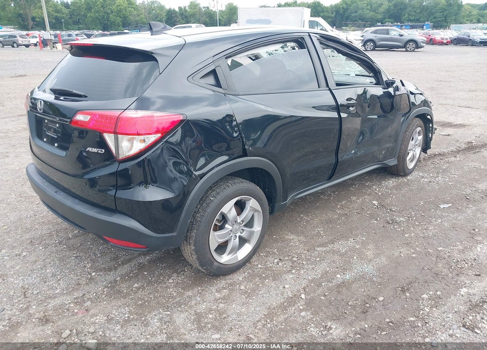 2022 HONDA HR-V AWD LX VIN: 3CZRU6H36NM703730
