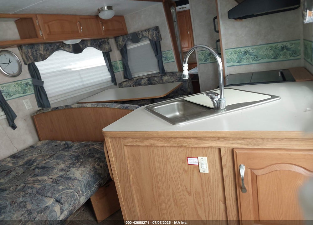 2005 KEYSTONE SPRINTER VIN: 4YDT274295A217623