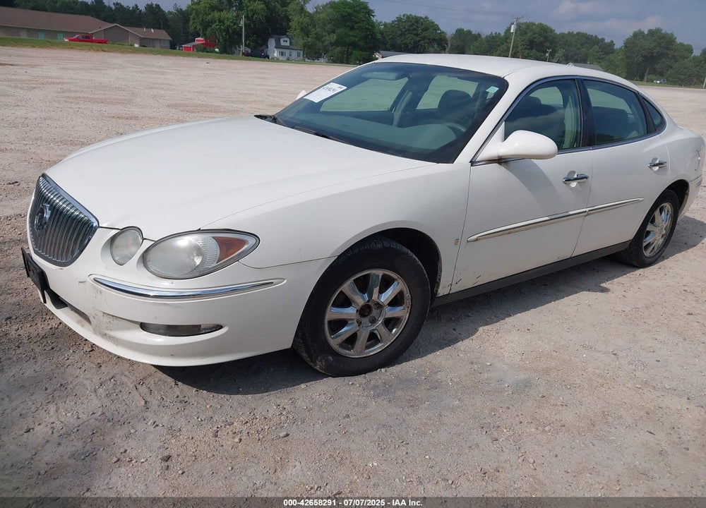 2008 BUICK LACROSSE CX VIN: 2G4WC582581160570