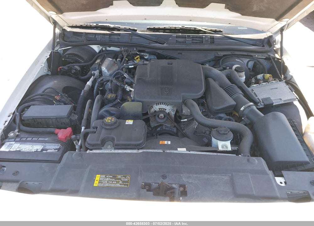 2011 FORD CROWN VICTORIA VIN: 2FABP7EV2BX165933