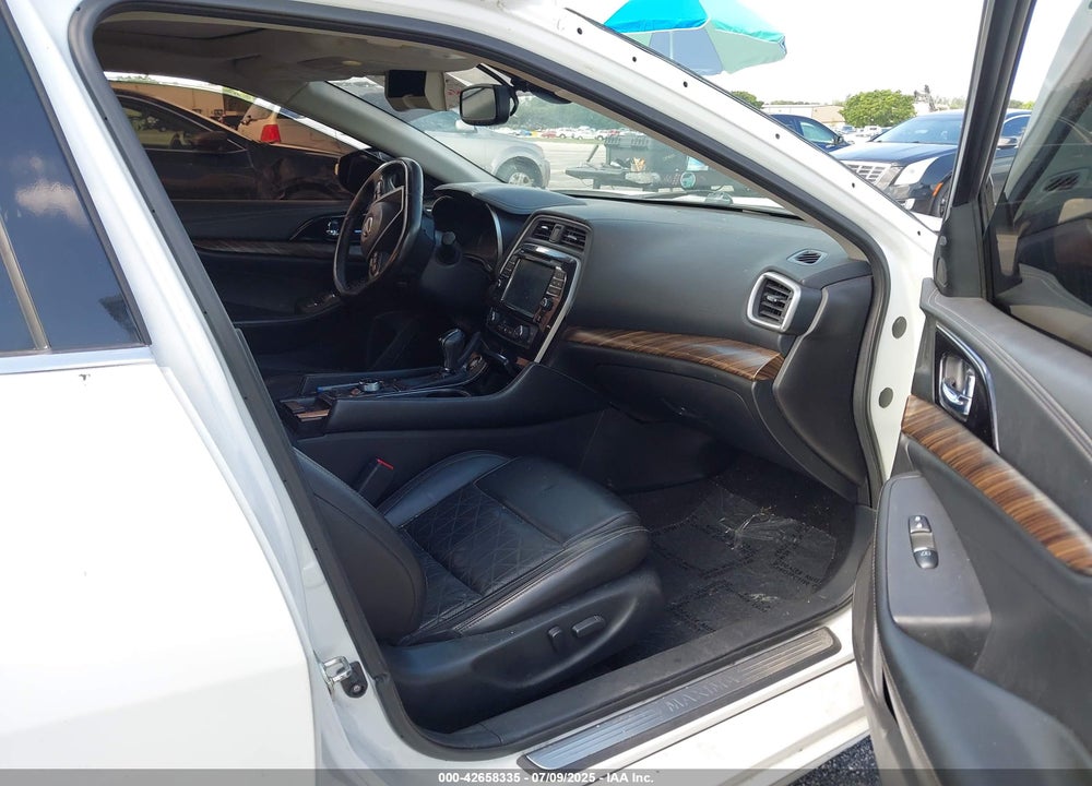 2016 NISSAN MAXIMA VIN: 1N4AA6AP5GC382217