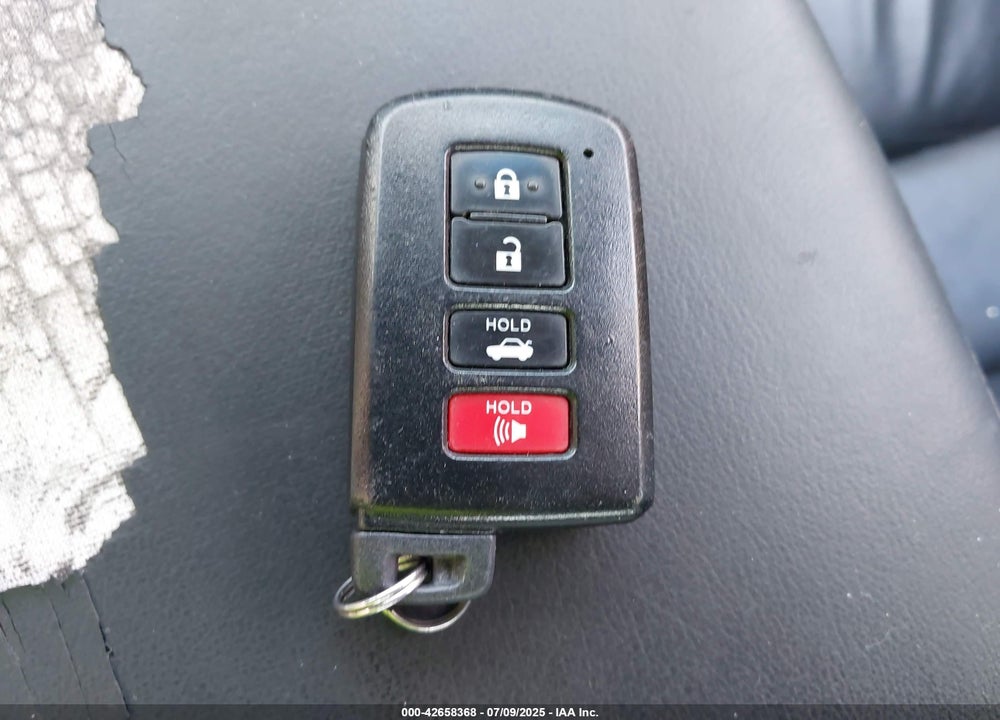 2014 TOYOTA AVALON VIN: 4T1BK1EB9EU104467