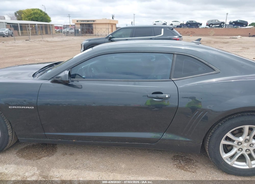 2015 CHEVROLET CAMARO VIN: 2G1FB1E3XF9131005