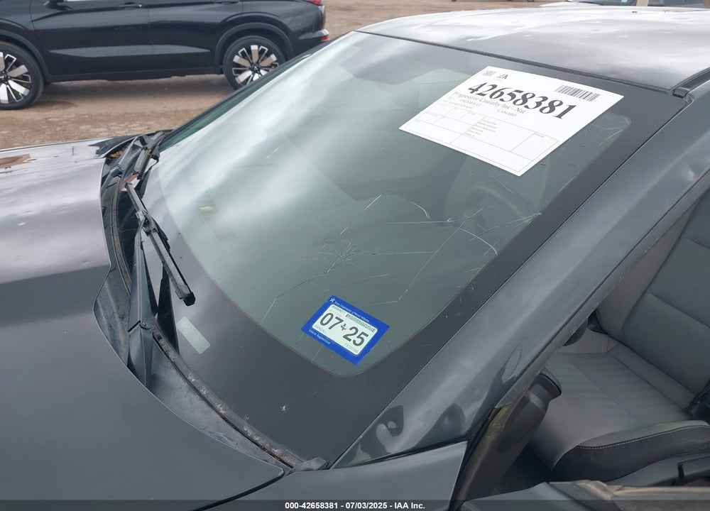 2015 CHEVROLET CAMARO VIN: 2G1FB1E3XF9131005