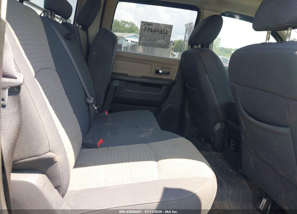 2012 RAM 2500 SLT VIN: 3C6UD5DL9CG304572