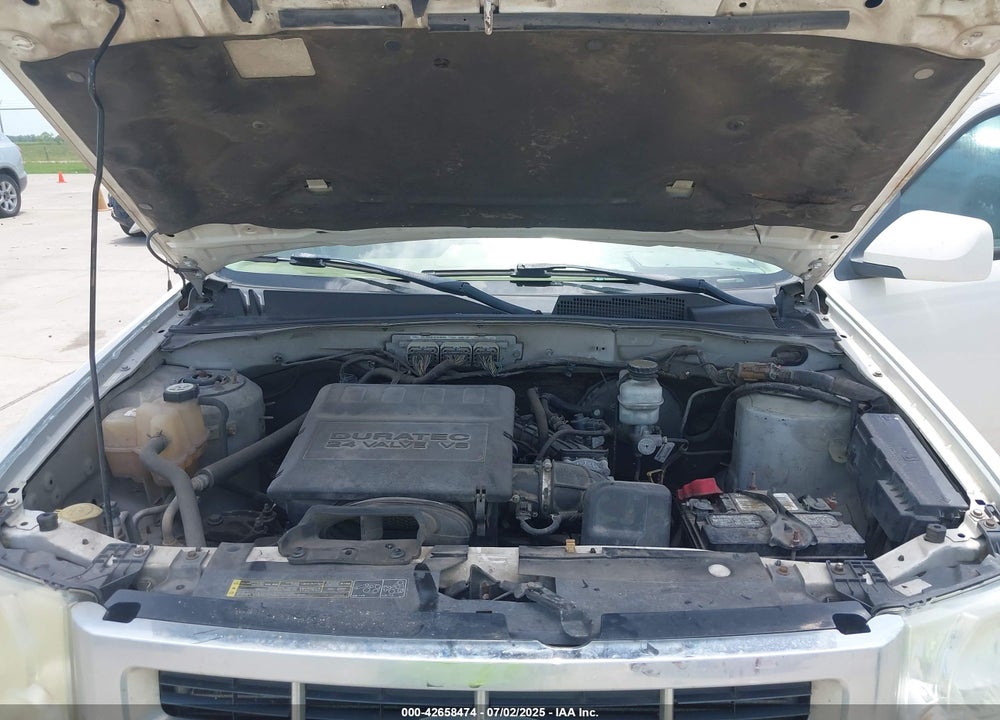 2009 FORD ESCAPE VIN: 1FMCU04G59KC67544