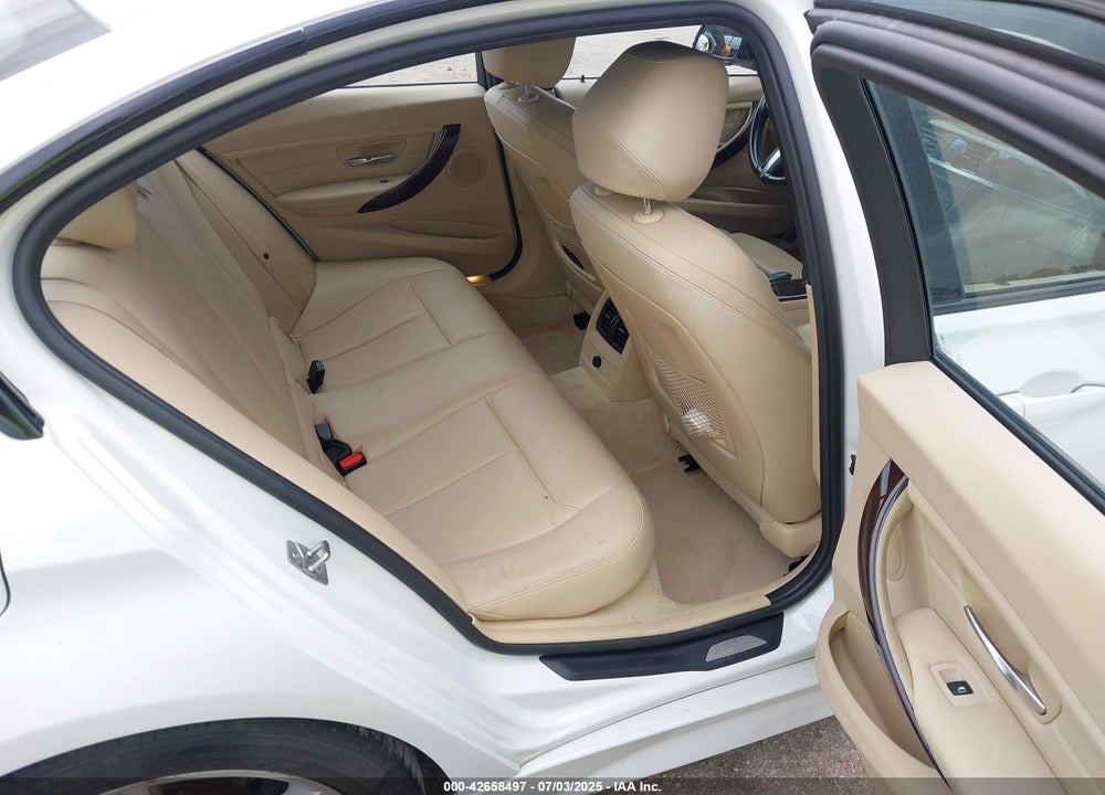2014 BMW 3 SERIES VIN: WBA3A5C57EF605794