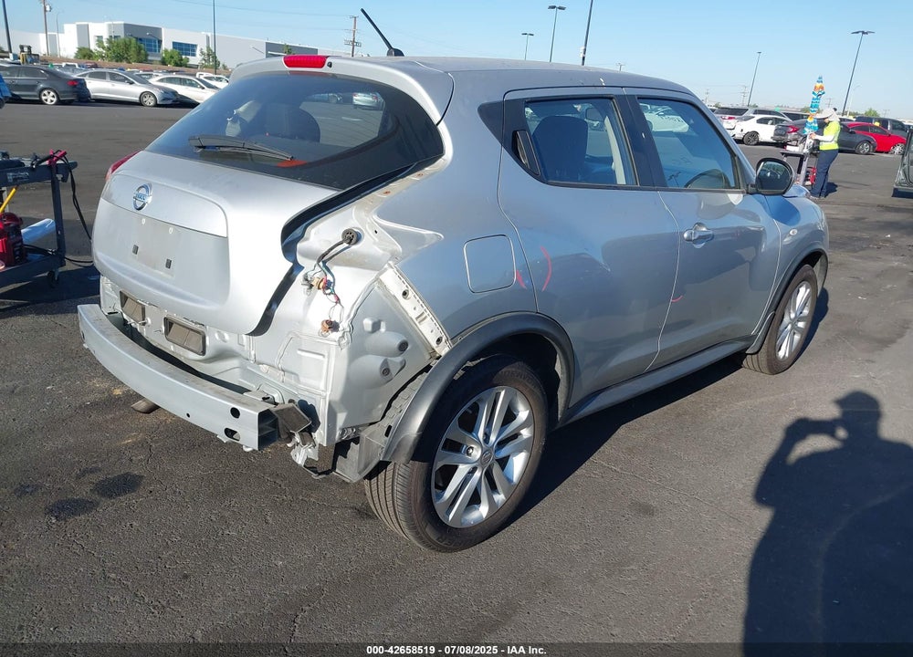 2014 NISSAN JUKE S VIN: JN8AF5MR1ET453546