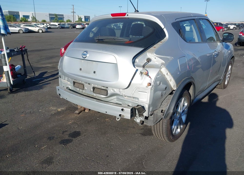 2014 NISSAN JUKE S VIN: JN8AF5MR1ET453546