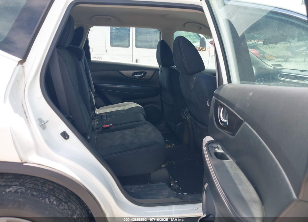 2016 NISSAN ROGUE VIN: 5N1AT2MV2GC809095