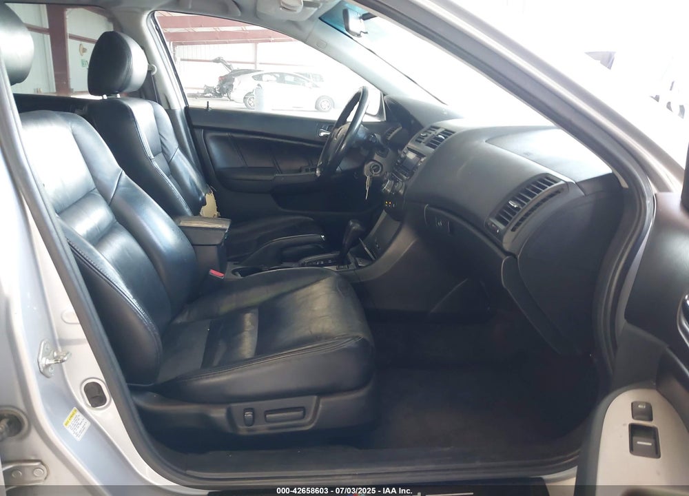 2005 HONDA ACCORD EX VIN: 1HGCM66585A072587