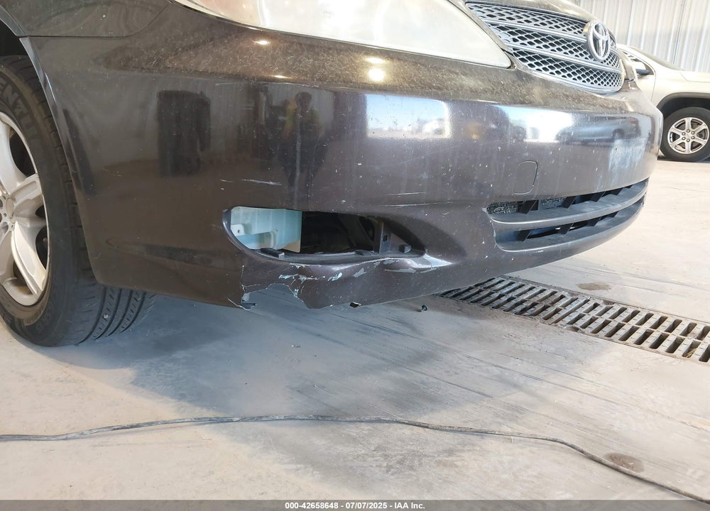 2002 TOYOTA CAMRY LE VIN: JTDBE32K220002684