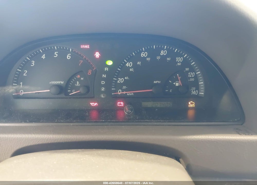 2002 TOYOTA CAMRY LE VIN: JTDBE32K220002684