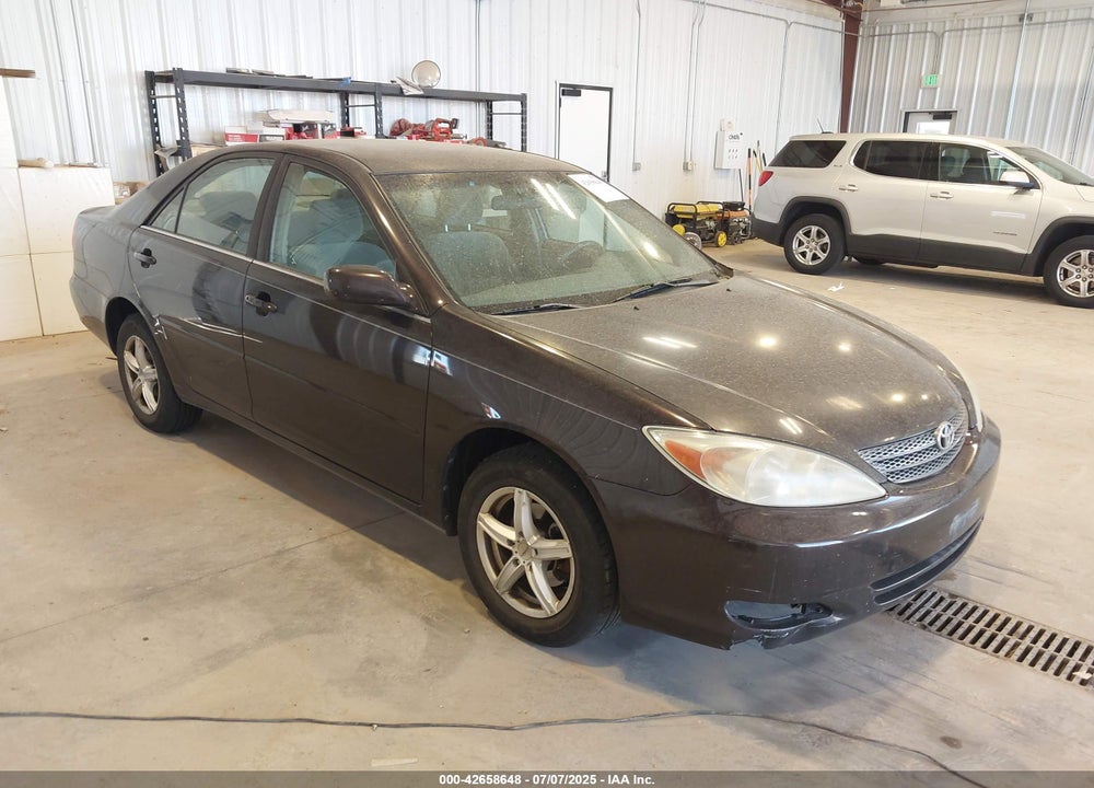 2002 TOYOTA CAMRY LE VIN: JTDBE32K220002684