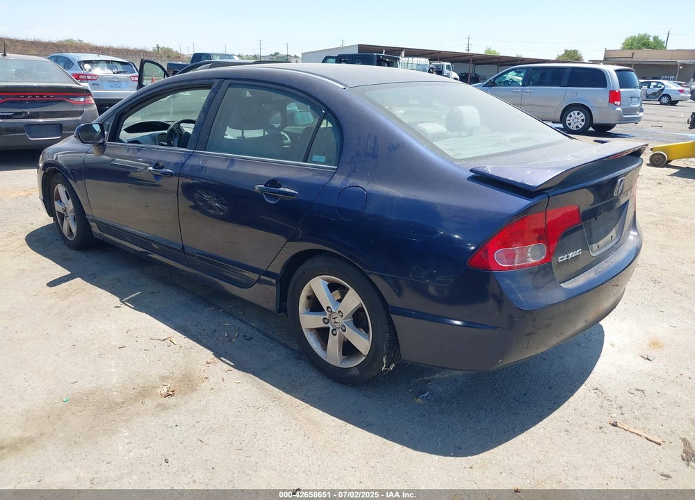 2007 HONDA CIVIC VIN: 1HGFA16807L111524