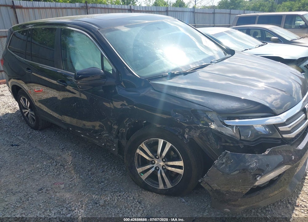 2017 HONDA PILOT VIN: 5FNYF6H50HB083964