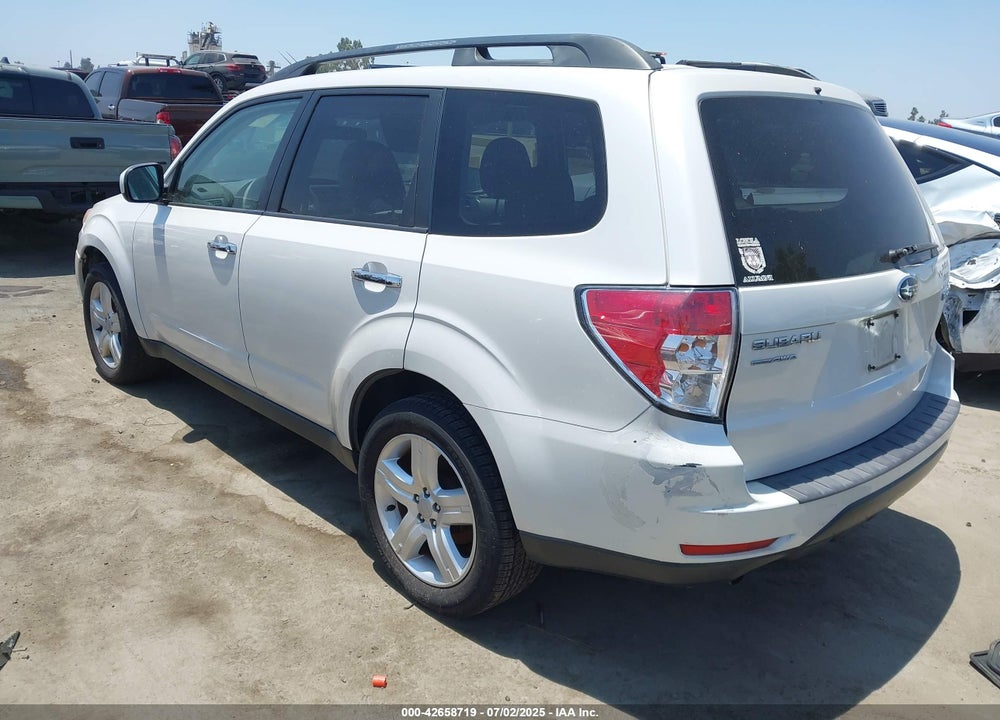 2010 SUBARU FORESTER 2.5X PREMIUM VIN: JF2SH6CC0AH918281