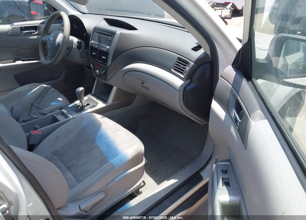 2010 SUBARU FORESTER 2.5X PREMIUM VIN: JF2SH6CC0AH918281