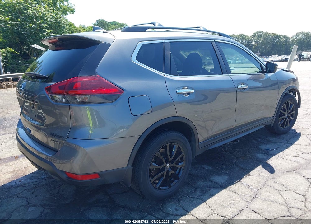 2018 NISSAN ROGUE VIN: 5N1AT2MV4JC841425
